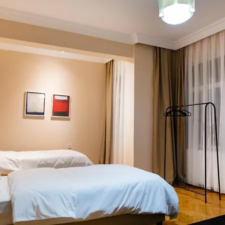 Avlu Tophane Bed & Breakfast *